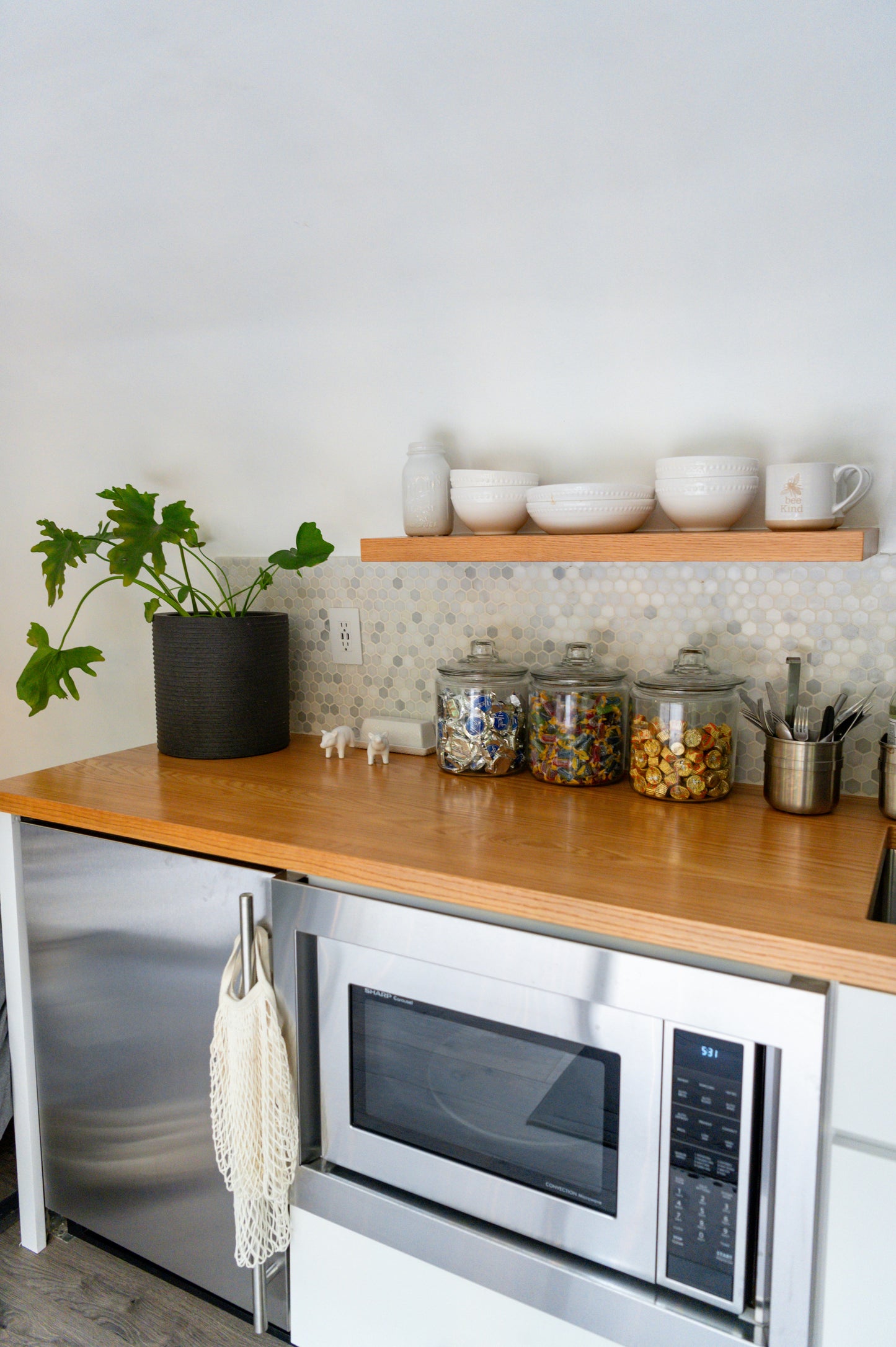 Microwave Oven